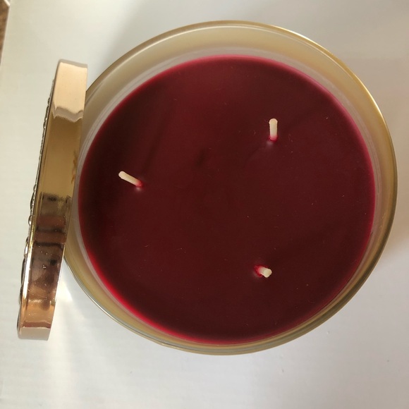 Bath and Body Works The Perfect Christmas - Picture 2 of 3